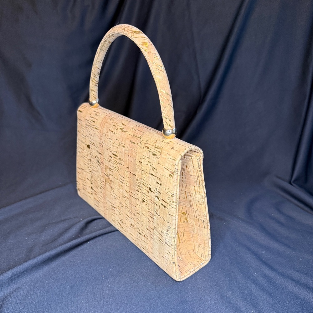 Chic Cork Top-Handle Tan Handbag with Crossbody Chain - Picture 2 of 8